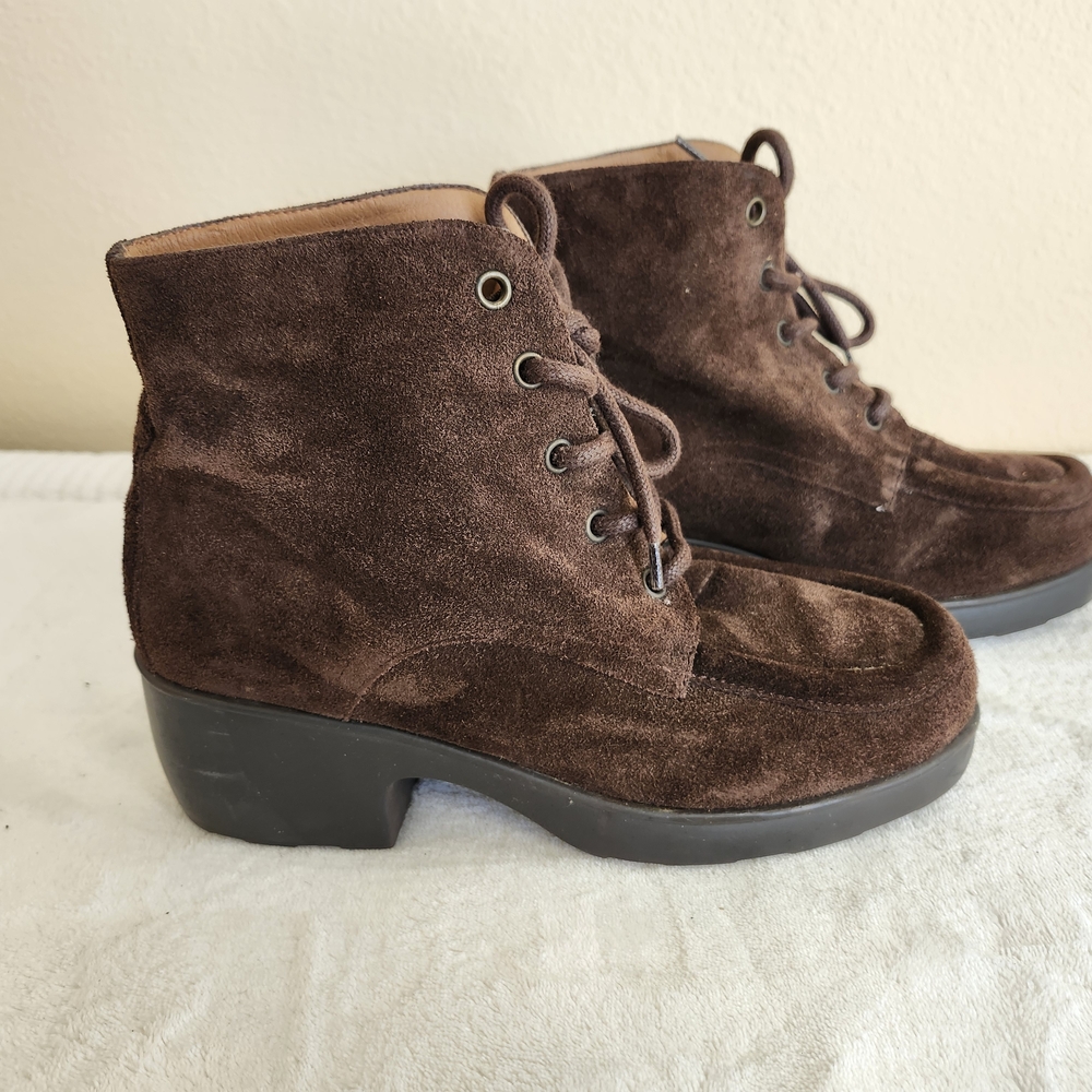 Enzo Angiolini Dark Brown Lace Up Boots